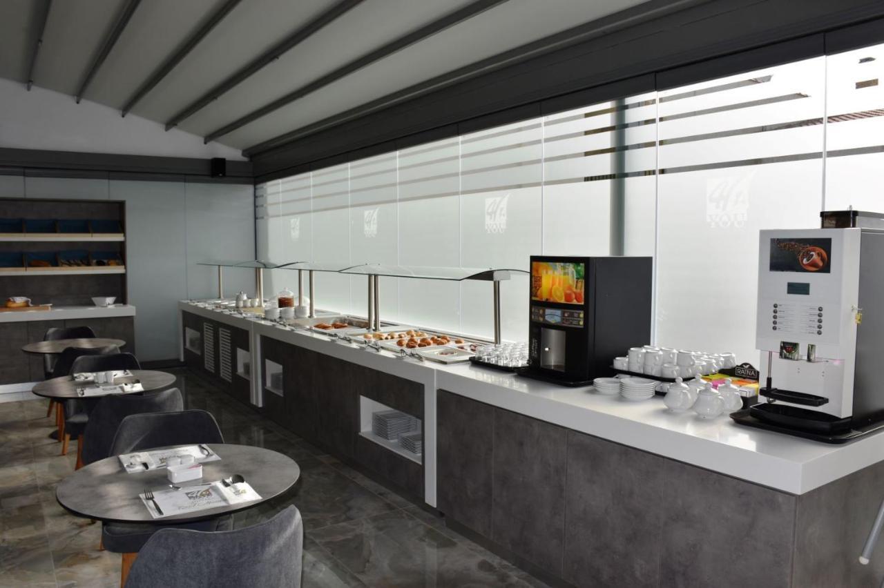 4- You Family Metamorfosi  Exterior photo